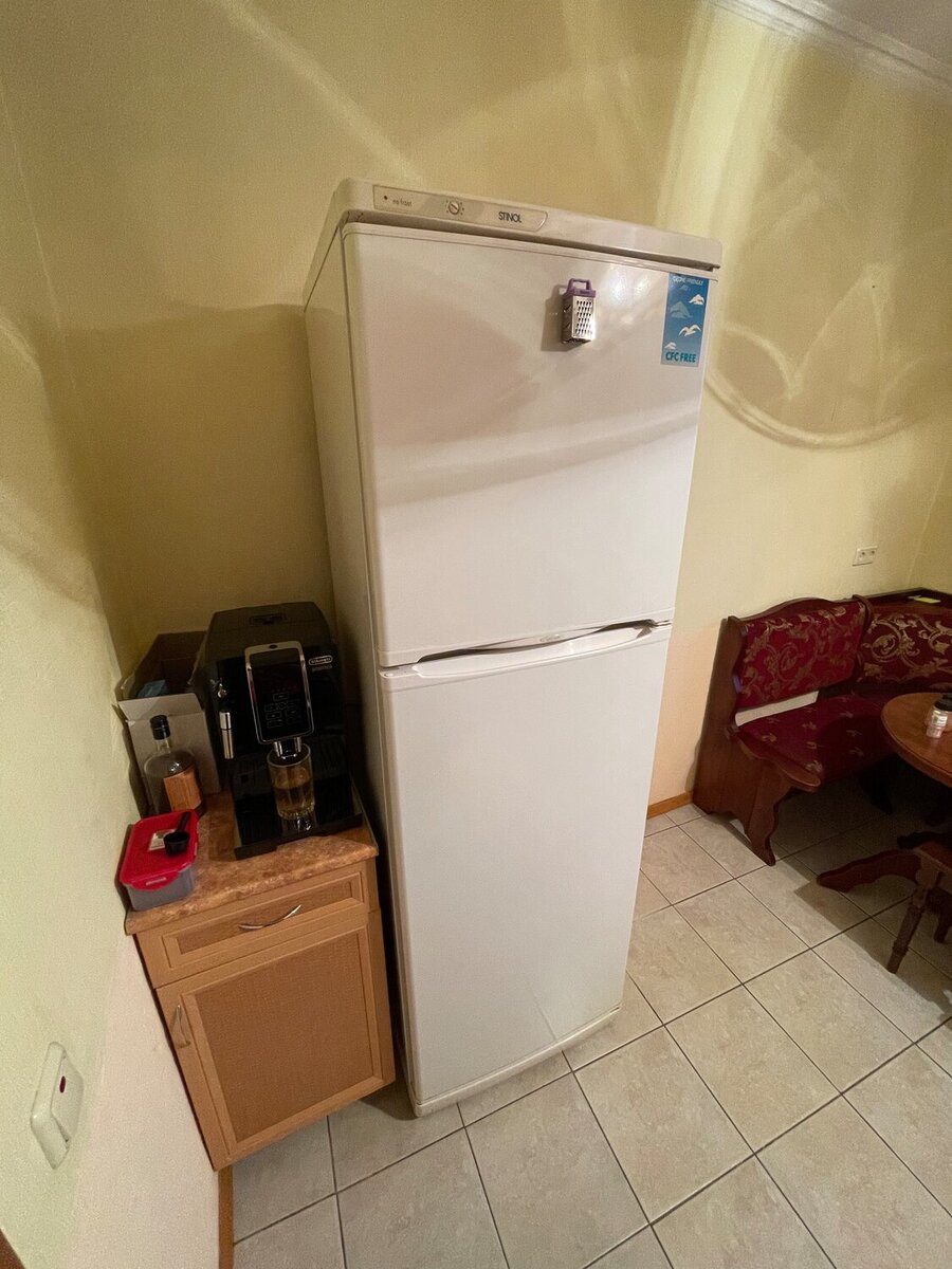 Не включается свет в холодильнике Стинол