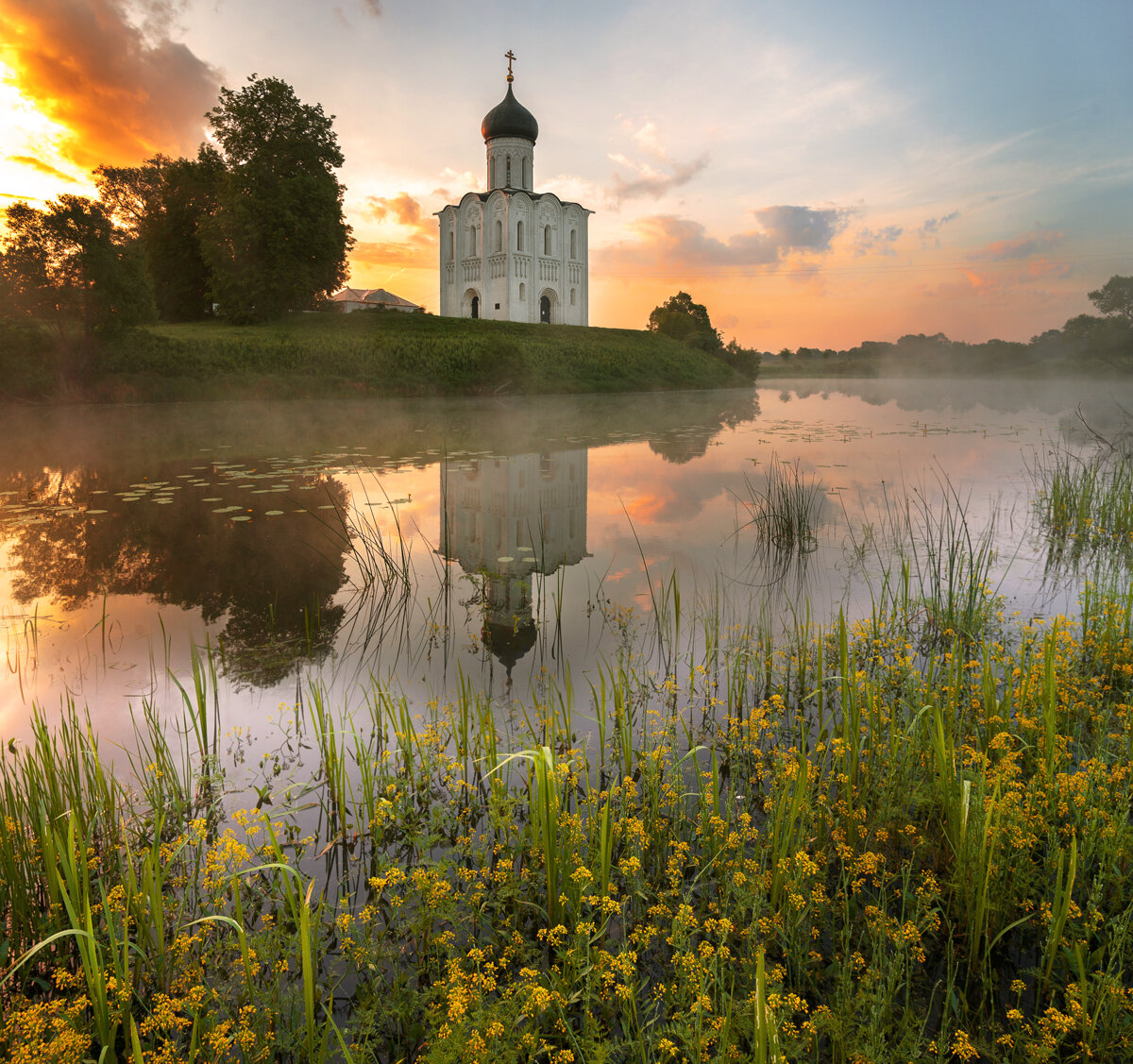 Церковь покрова на нерли фото