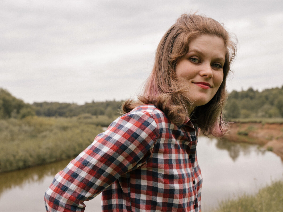 Приветствую Вас на канале "Откровения бывшей эмигрантки"! Меня зовут Юля, мне 33. Пять лет прожила в Берлине, сейчас живу в Ижевске. Делюсь историями из прошлого и настоящего. Спасибо, что подписаны!