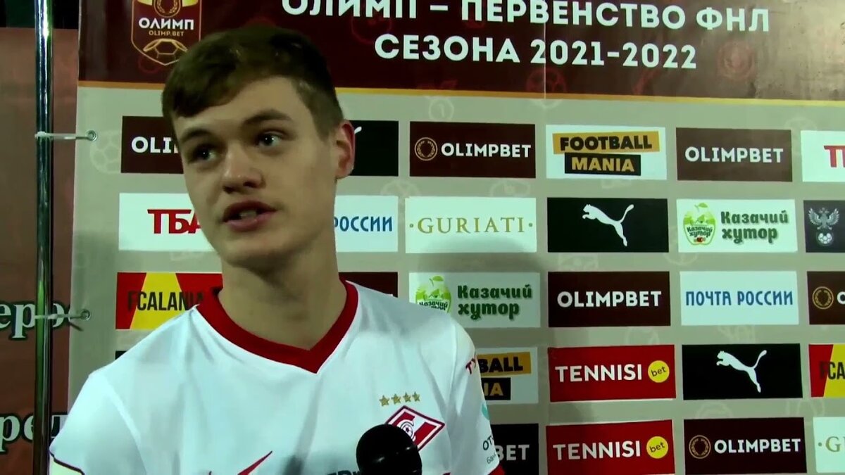 Илья Агапов.