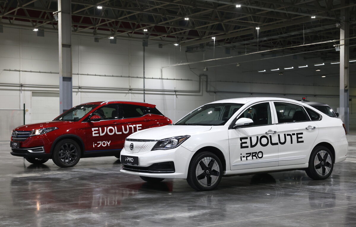    Evolute i-JOY и Evolute i-Pro  Shutterstock/FOTODOM