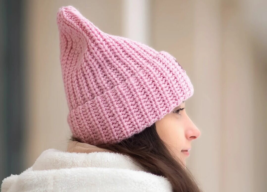 Модные шапки крючком для женщин на зиму (схемы и описание бесплатно)