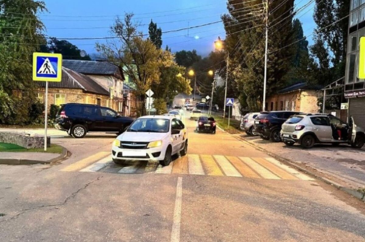   В ДТП на Ставрополье 67-летняя пассажирка такси сломала рёбра