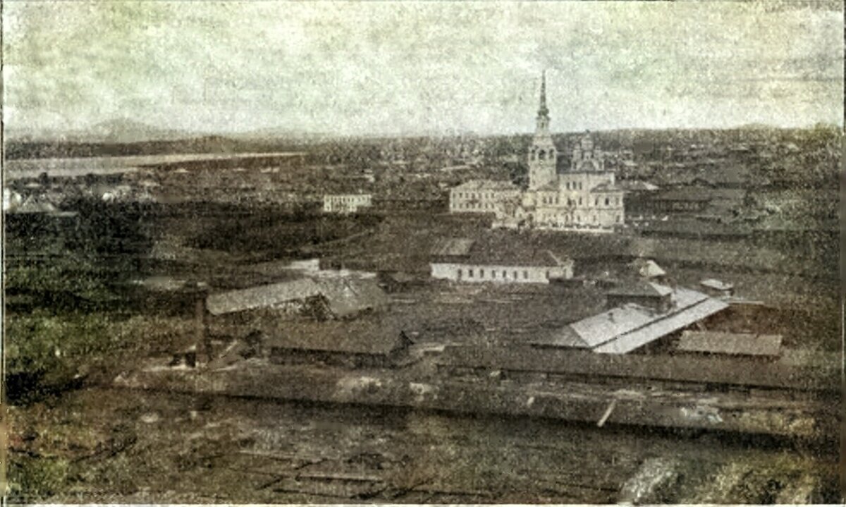 Вид на Богословский завод и храм