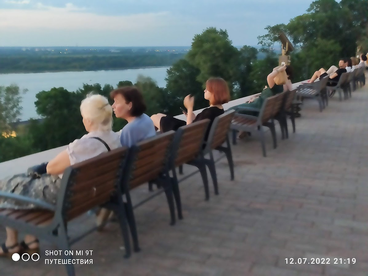 В чём Нижний Новгород превосходит Санкт-Петербург | Бюджетные путешествия  на машине | Дзен