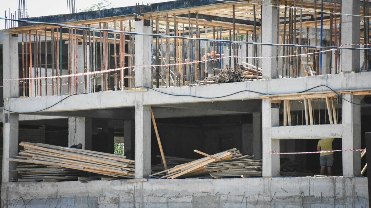     Трагедия произошла во время строительно-монтажных работ.