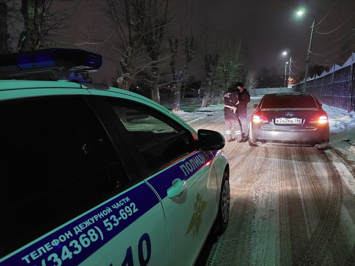 Что ответить водителю если инспектор ГИБДД просит у него для проверки ...