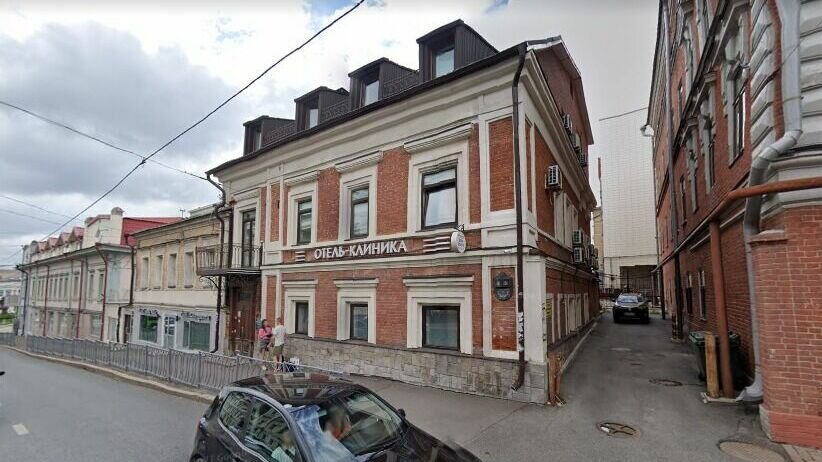     В Казани до лета 2023 года перекроют часть улицы Горького из-за ремонтных работ в доме Л. В. Кекина — здания номеров «Волга». Об этом говорится в сборнике документов мэрии столицы Татарстана.