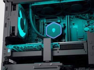    Новинки Alienware: топовый ПК на Intel и флагманский монитор