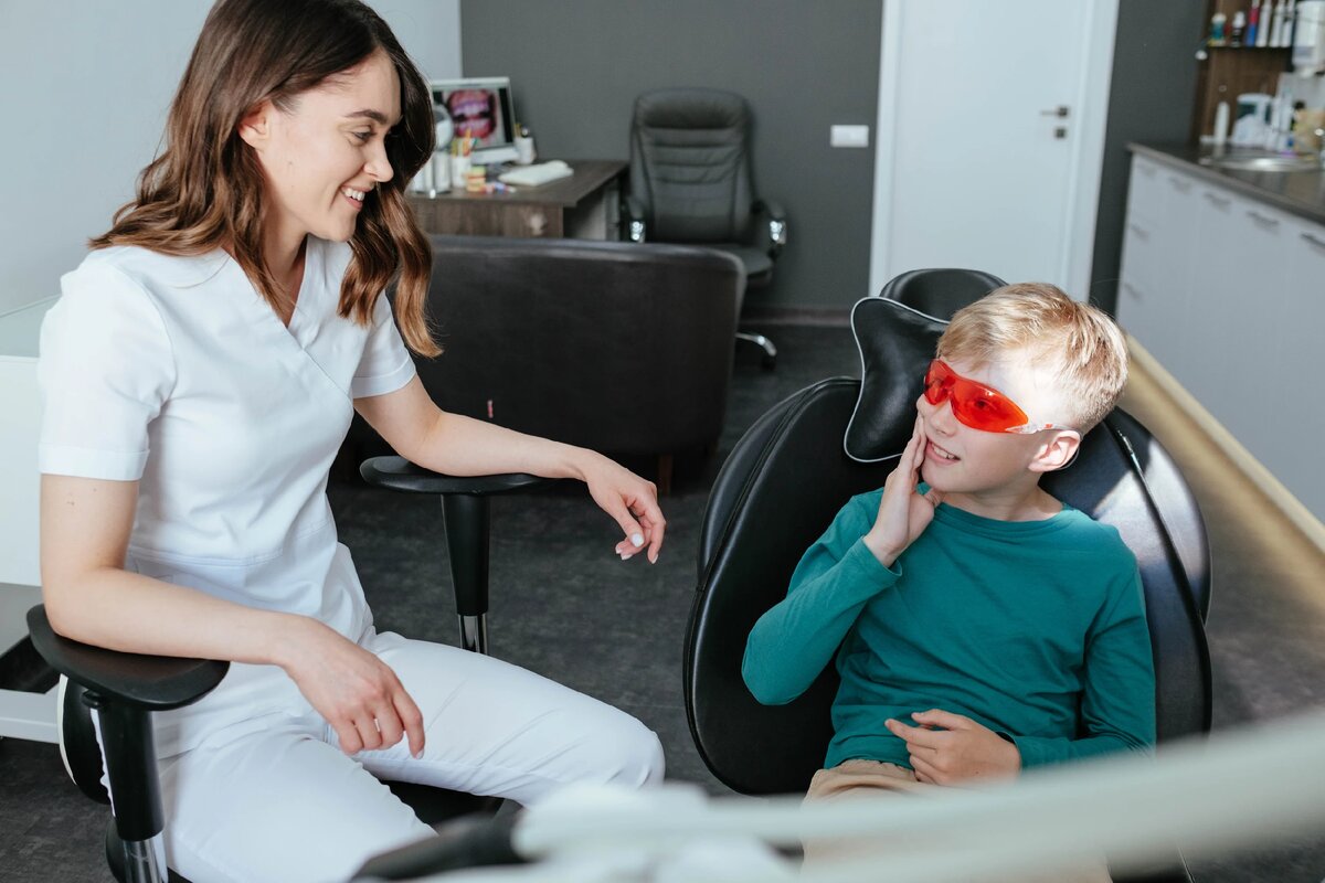 Если не запускать здоровье молочных зубов, то и постоянные зубы вырастут здоровыми.