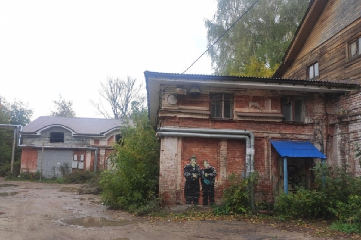    В исторических зданиях на улице Большой Печерской сделают гостиницу