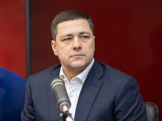    Михаил Ведерников планирует пойти на второй губернаторский срок / Александр Елисеев