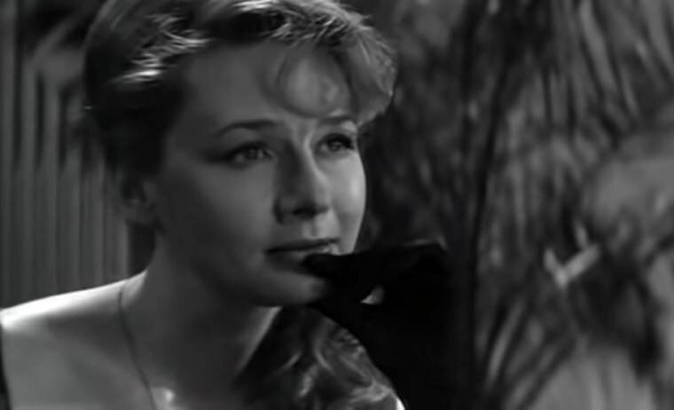 Кадр из фильма "Два года над пропастью"