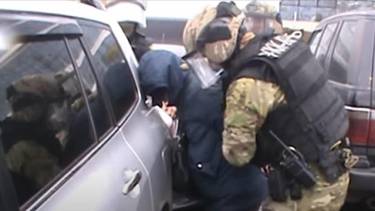    Задержание сотрудниками КНБ:КНБ РК