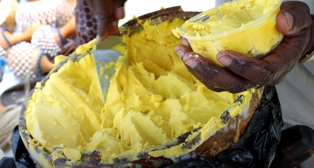 За свои полезные свойства и отличный вкус масло ши ценили во все века.