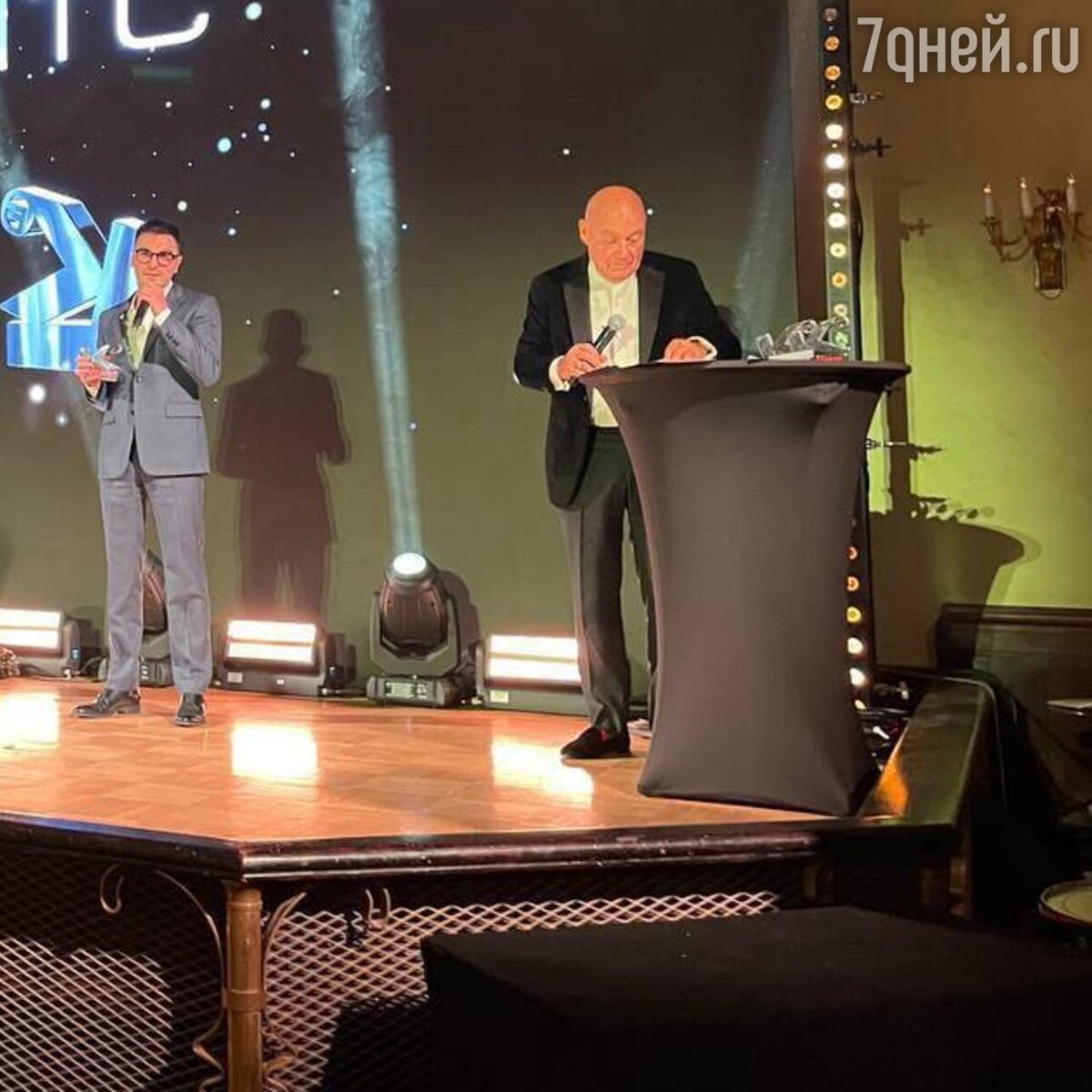    Владимир Познер Социальные сети