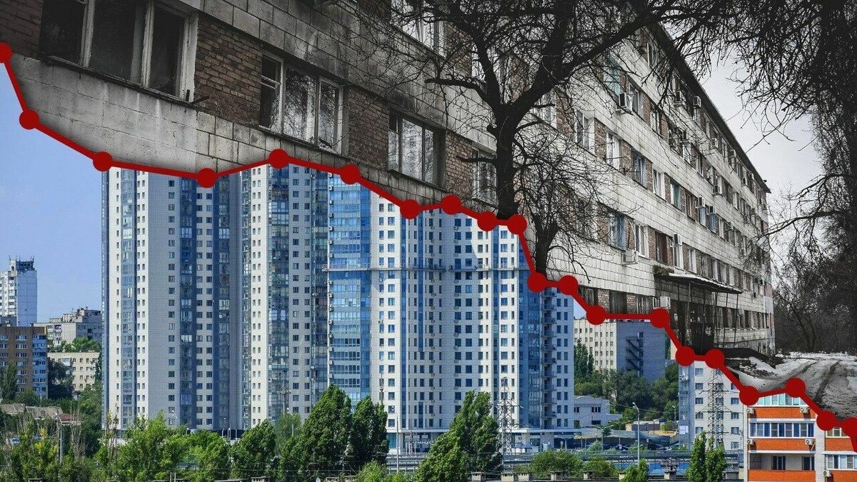     Да, в прошлом году такого не было… Часто ли вы слышите такую фразу в контексте нынешних цен? «НовостиВолгограда.ру» сравнили цены 2021 и 2022 годов сквозь призму средних зарплат и выяснили, какие товары были доступны в прошлом году, и как ситуация изменилась сейчас.