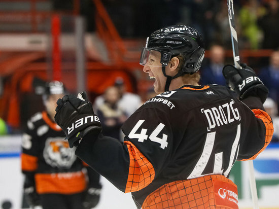     Хабаровский «Амур» переиграл «Барыс» со счетом 4:3. Фото ХК «Амур»