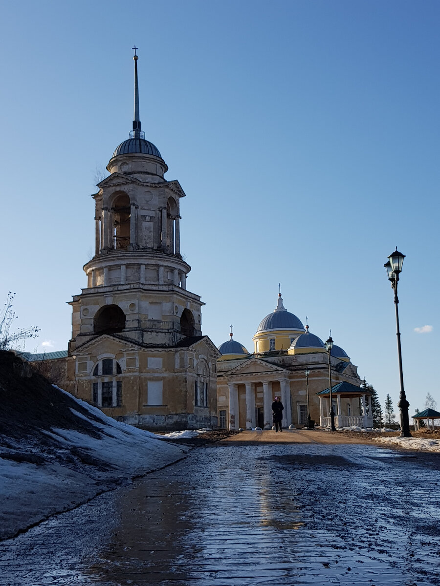 Борисоглебский собор с колокольней