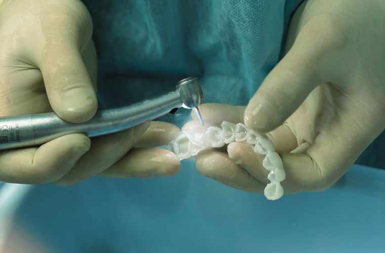 Временные зубы из пластмассы или MOCK-UP