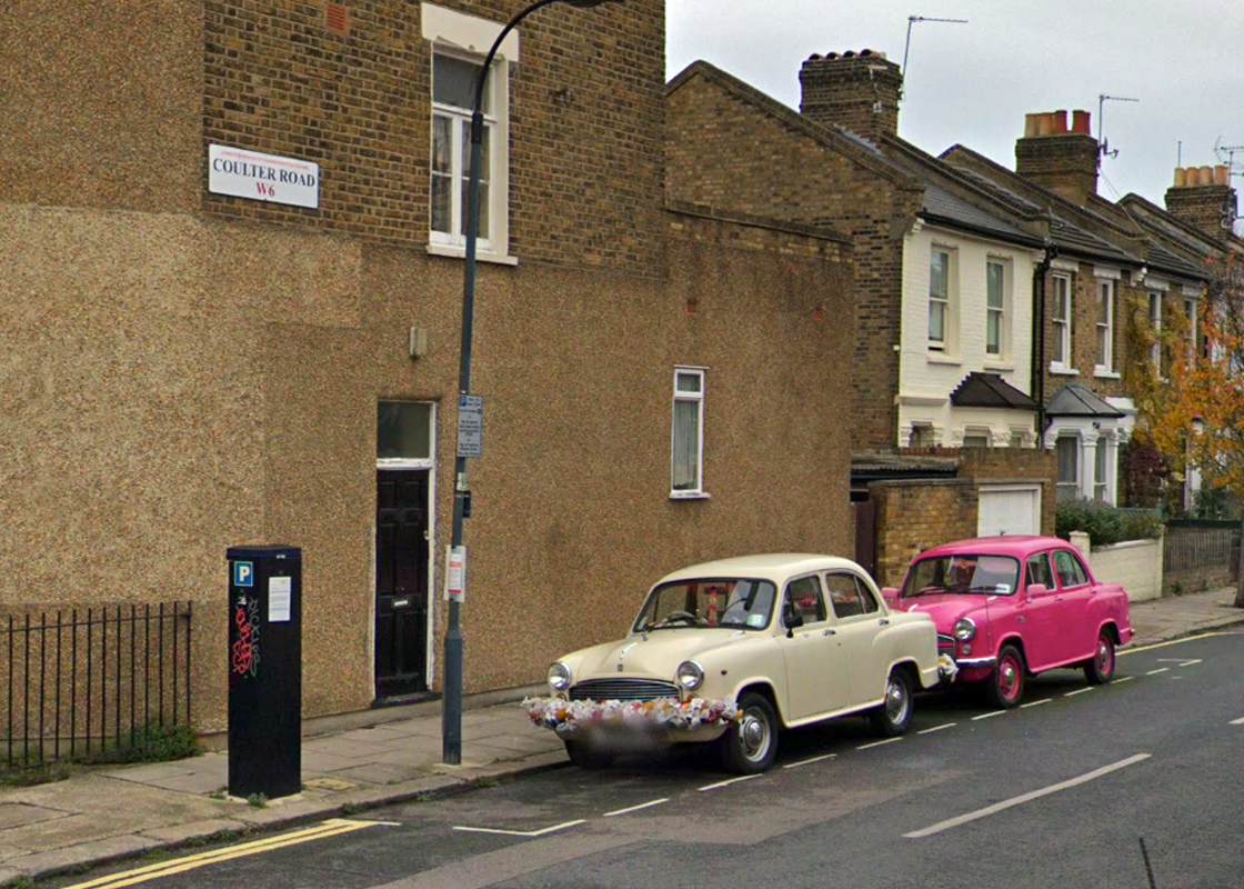 Hindustan Ambassador Grand и Hindustan Ambassador Classic 1800ISZ