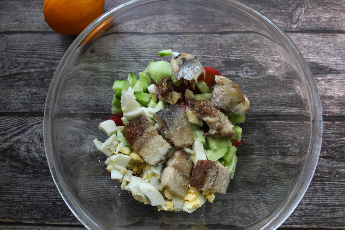 Салат с сардиной в масле - пошаговый рецепт с фото на азинский.рф