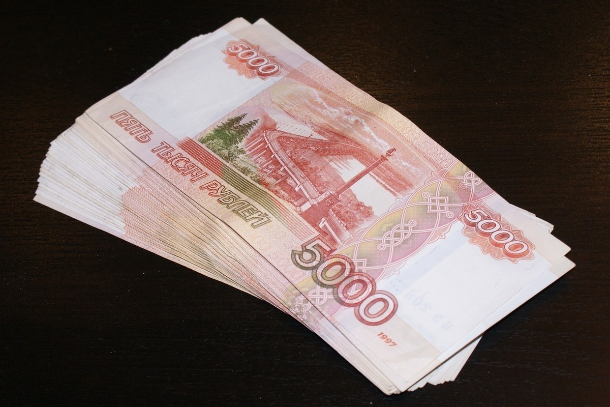 Что делать, если банкомат выдал фальшивую купюру? Отвечает эксперт | internat-mednogorsk.ru