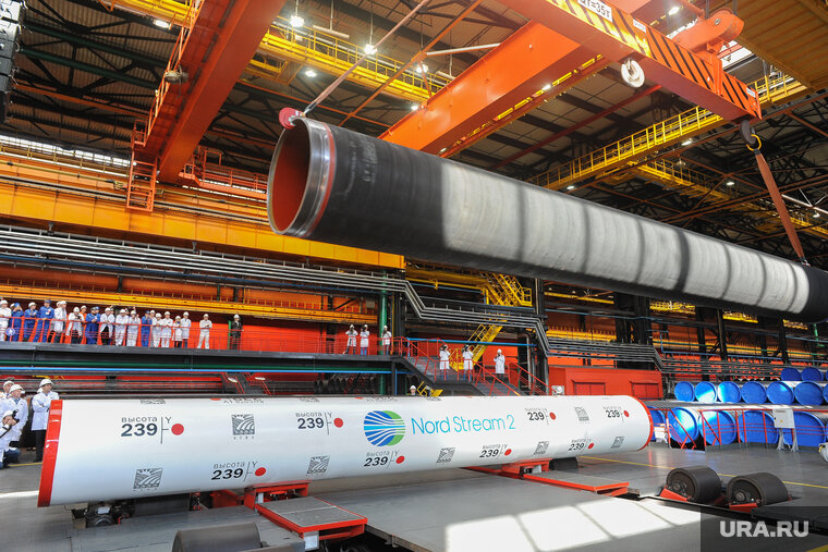    По словам аналитика, выплата Россией компенсации, скорее всего, решится после заседаний европейских арбитражных судов