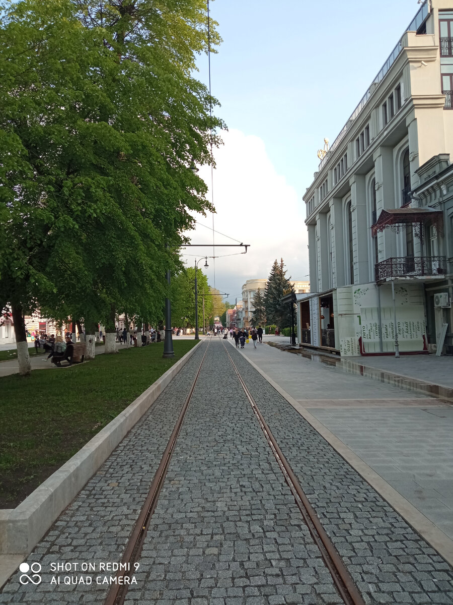А это наше фото,  не увидели мы такой горы.