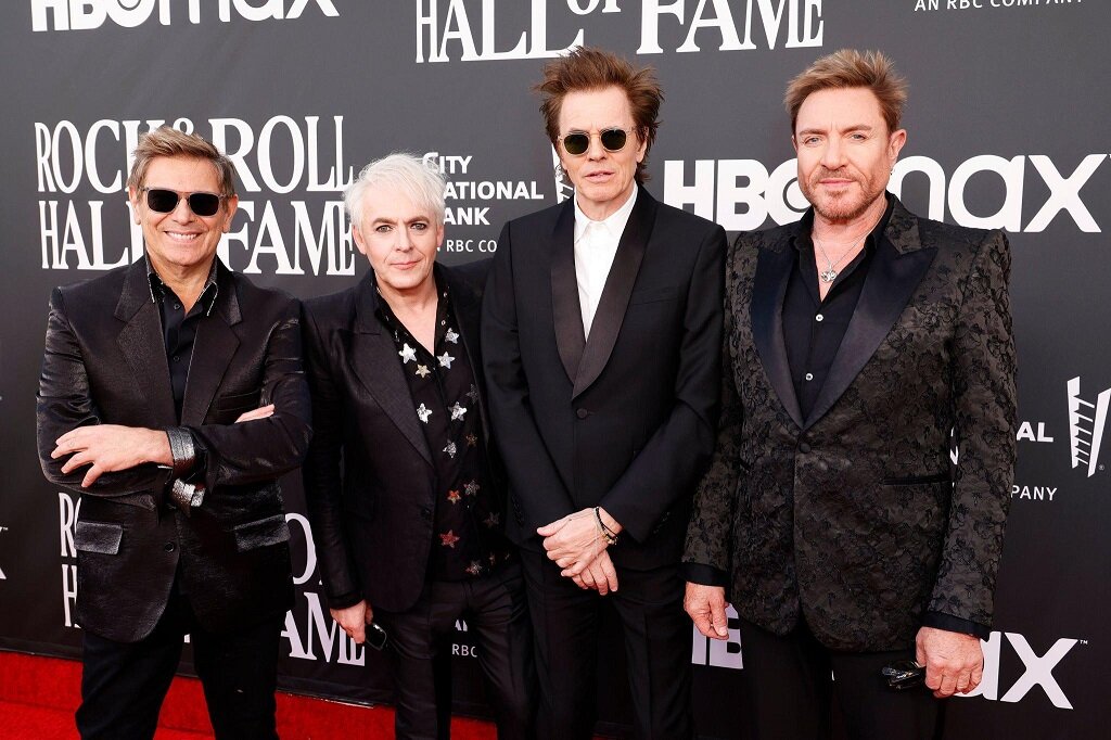 Роджер, Ник, Джон и Саймон по-прежнему в полном порядке!