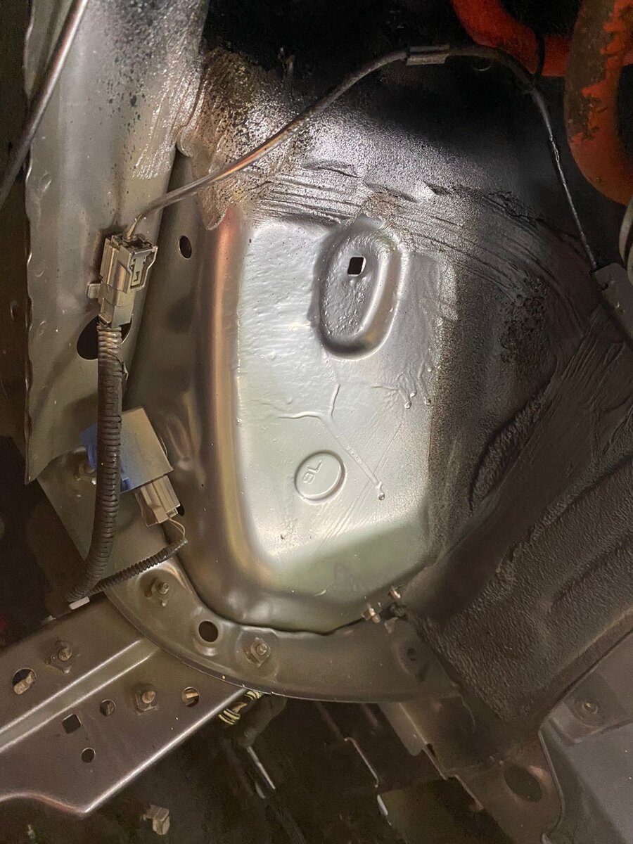 Шумоизоляция арок в автомобиля Toyota Camry. Как правильно делать ...