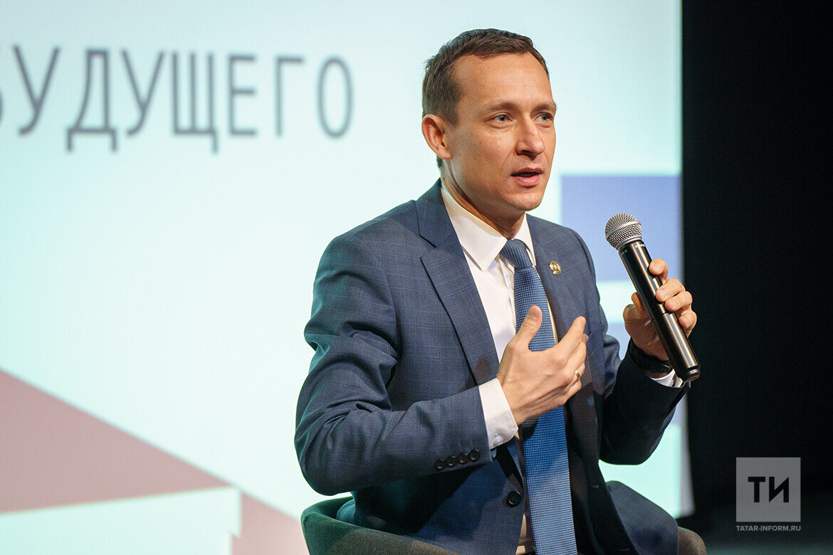 ​Айрат Хайруллин признал, что законодательство в области криптовалют все еще находится в стадии формирования. Фото: © Владимир Васильев / «Татар-информ»