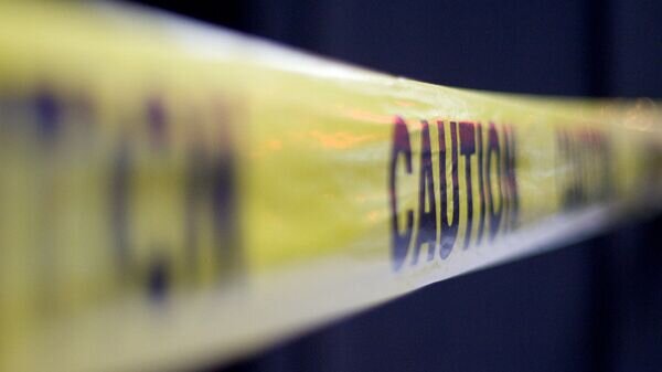   CC BY 2.0 / Dean Strelau / Caution