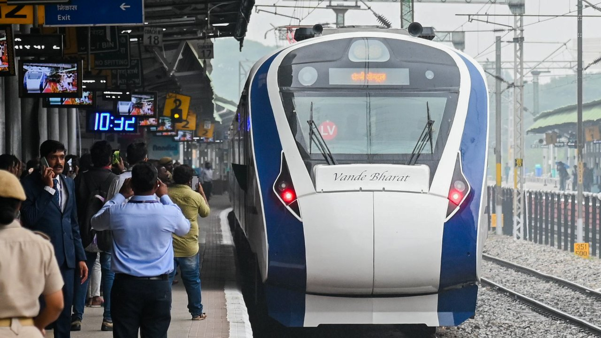 Электропоезд Vande Bharat. Источник: Deccan Herald