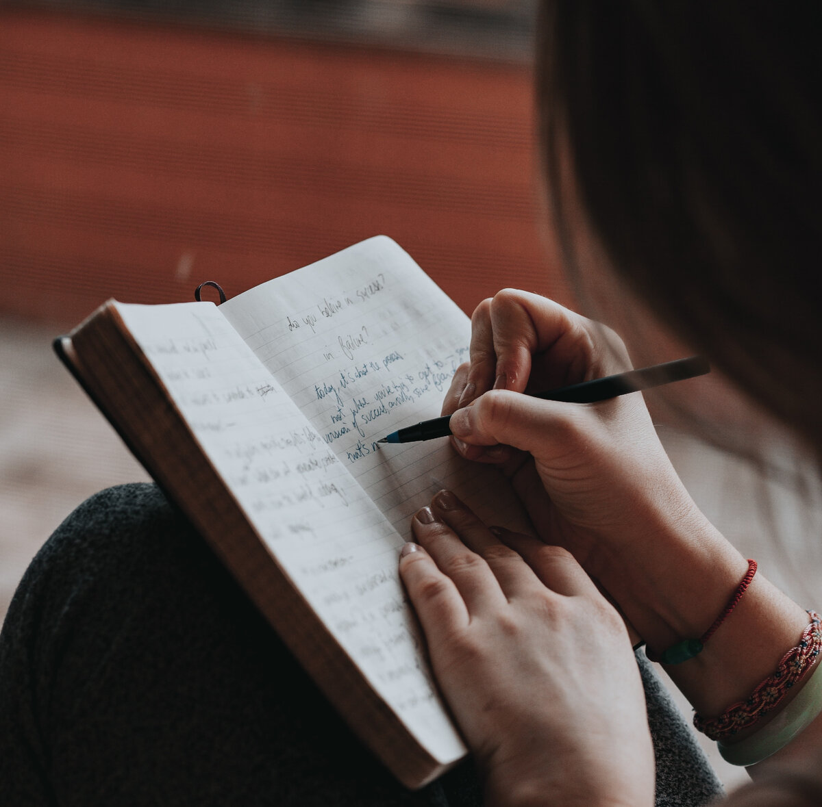 фото с сайта https://unsplash.com/photos/tcyW6Im5Uug