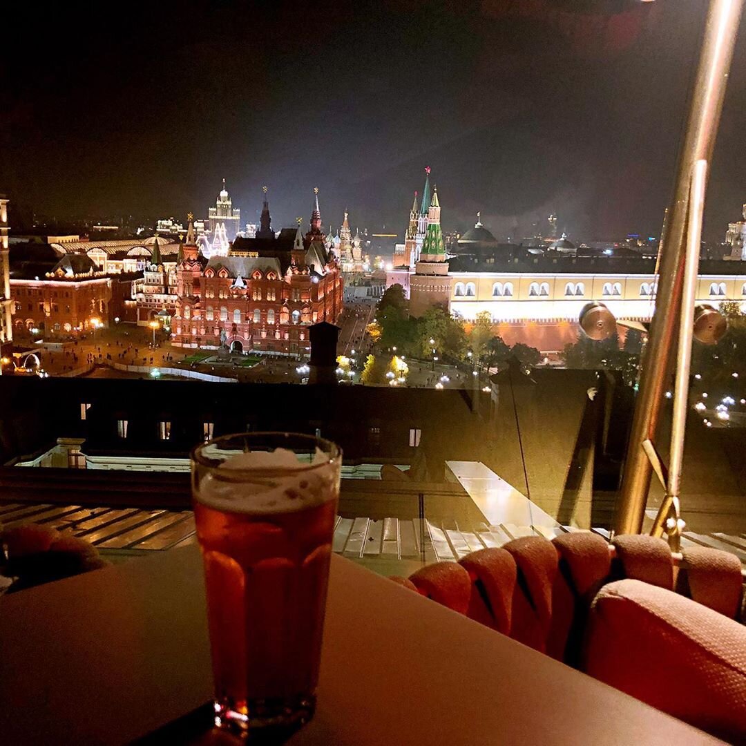вечер в баре