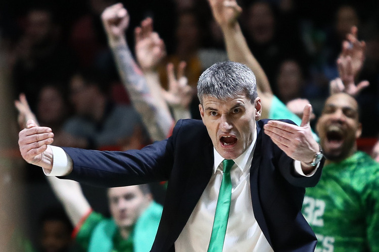    Главный тренер УНИКСа Велимир Перасович считает, что «Зенит» с его нынешним составом не затерялся бы в самом престижном турнире Старого света Фото: unics.ru