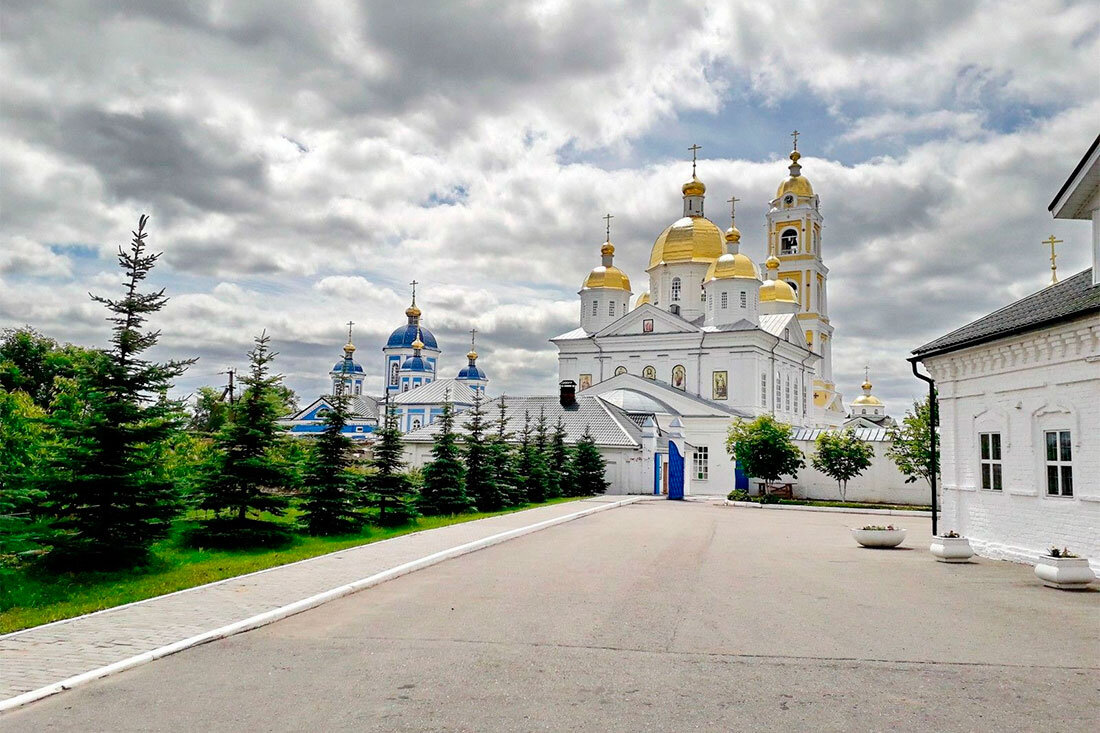 Богородский монастырь. Оранский Богородицкий монастырь Богородский район. Монастырь оранки Нижегородская. Монастырь оранки Богородский район. Оранский Богородицкий мужской монастырь село оранки.