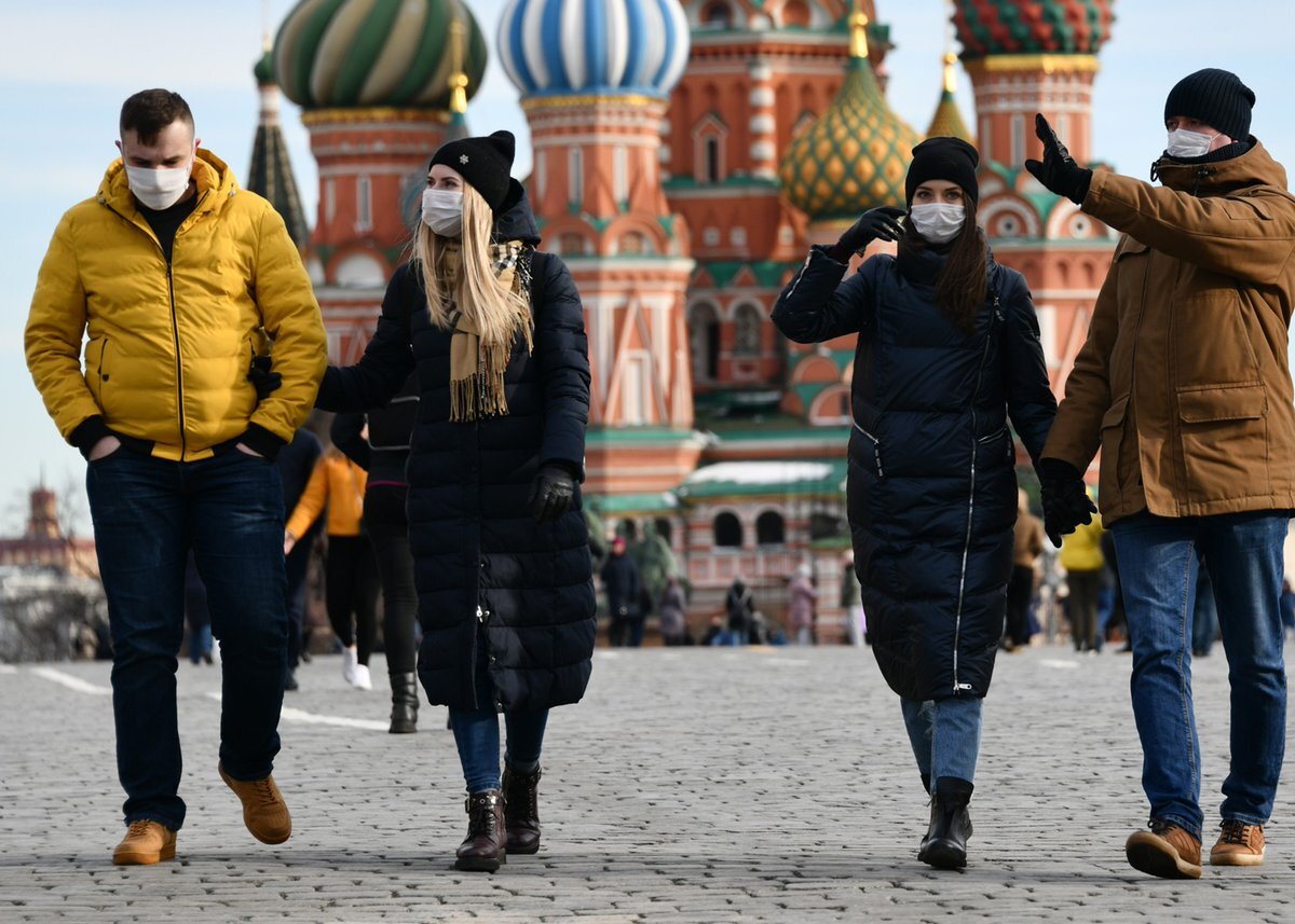 Зима и люди в Европе