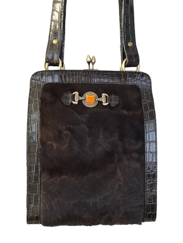 Сумка "Камалия-11" из меха и кожи. Ателье Ирины Берзиной.