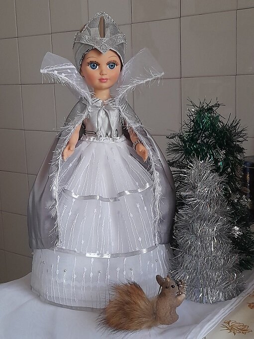 "Снежная королева" - новогодний образ куклы Анастасии. Январь, 2023. 