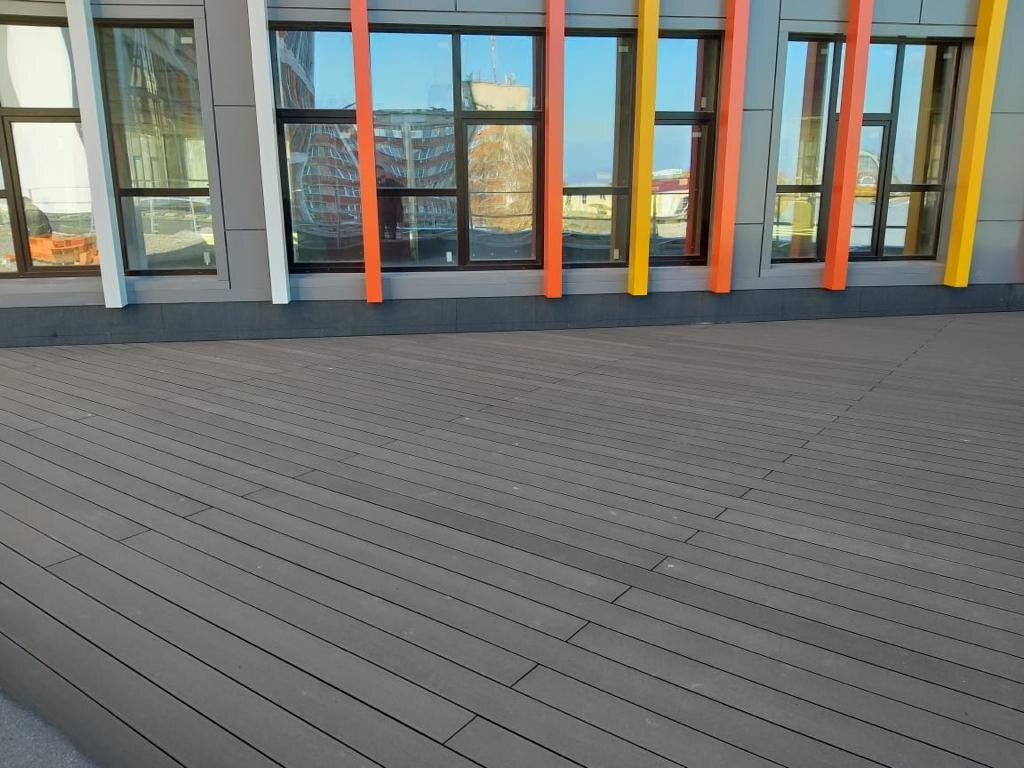 Эксплуатируемая кровля на крыше бизнес центра