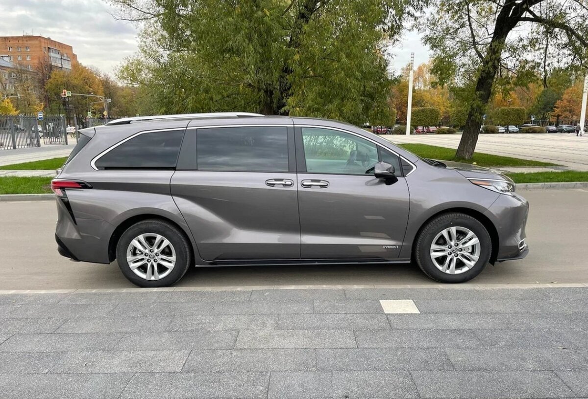 Продам 7 местный автомобиль. Хонда Одиссей 3.5. Хонда Одиссей 4. Chrysler Pacifica 2018. Chrysler Pacifica 2024 Pinnacle.