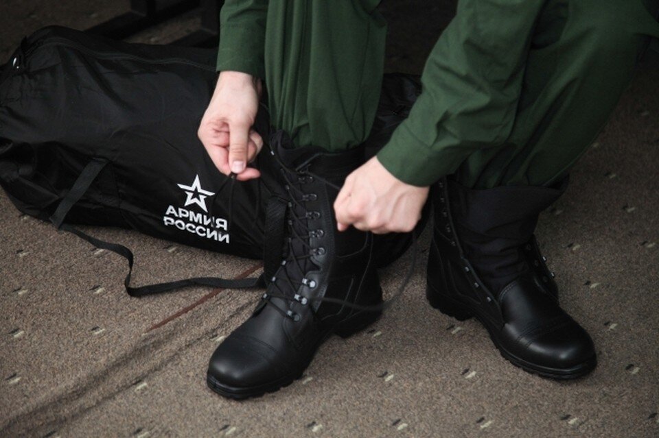   Дмитрий АХМАДУЛЛИН