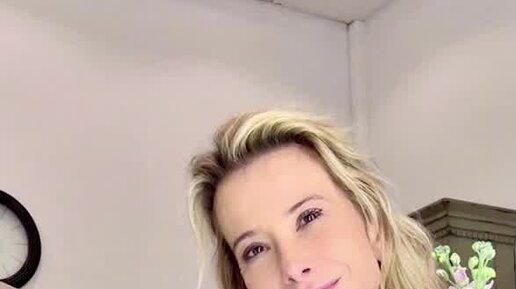 Радио КП | Высоцкая возмущена: пока она отдыхала, ее «похоронили» в ...