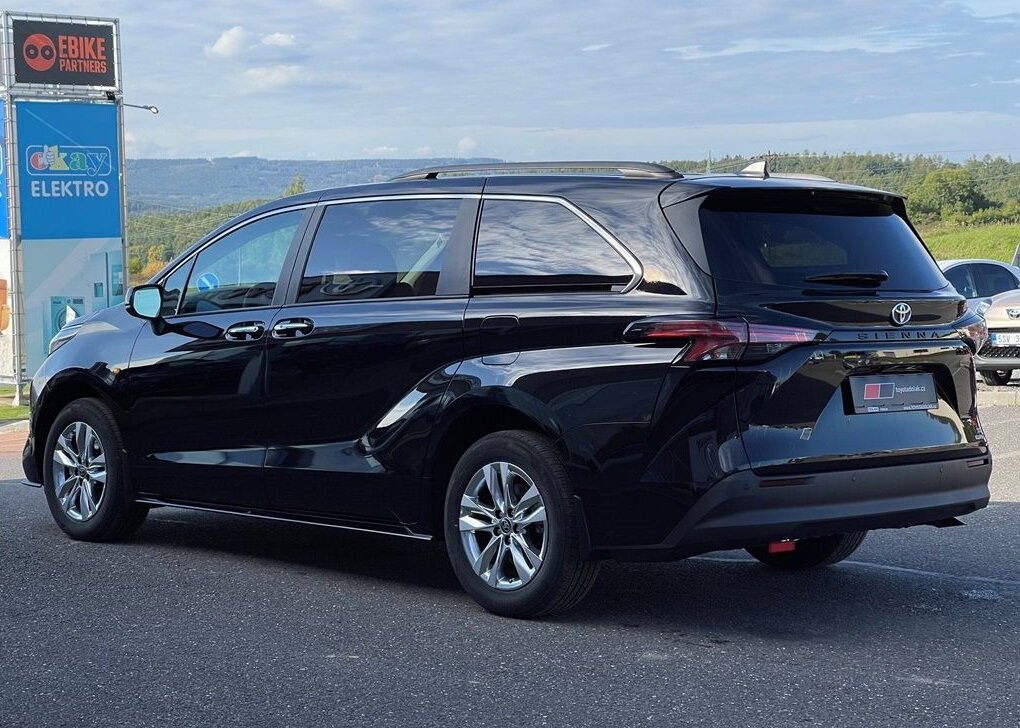 Toyota Sienna