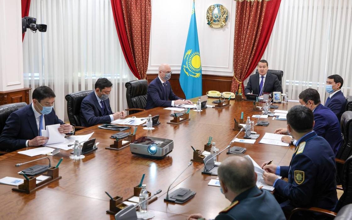    Алихан Смаилов на встрече:t.me/KZgovernment