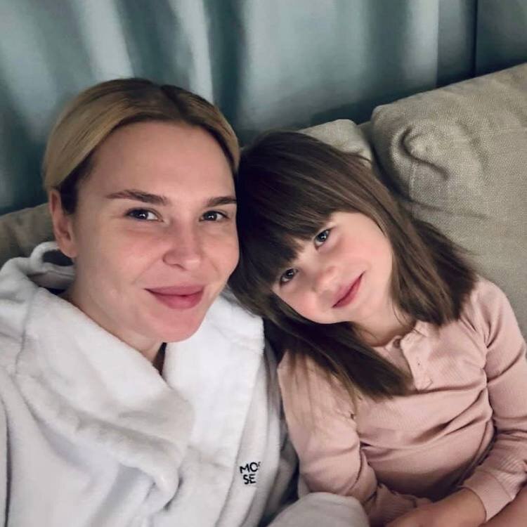    Пелагея с дочерью Таисией