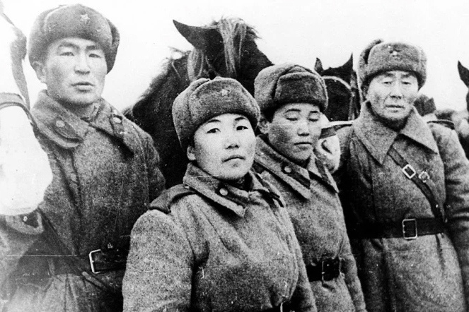 Неуловимые мстители2