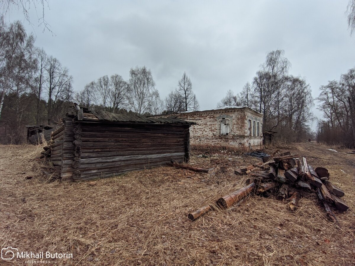 Крестьянский каменный дом прадеда.